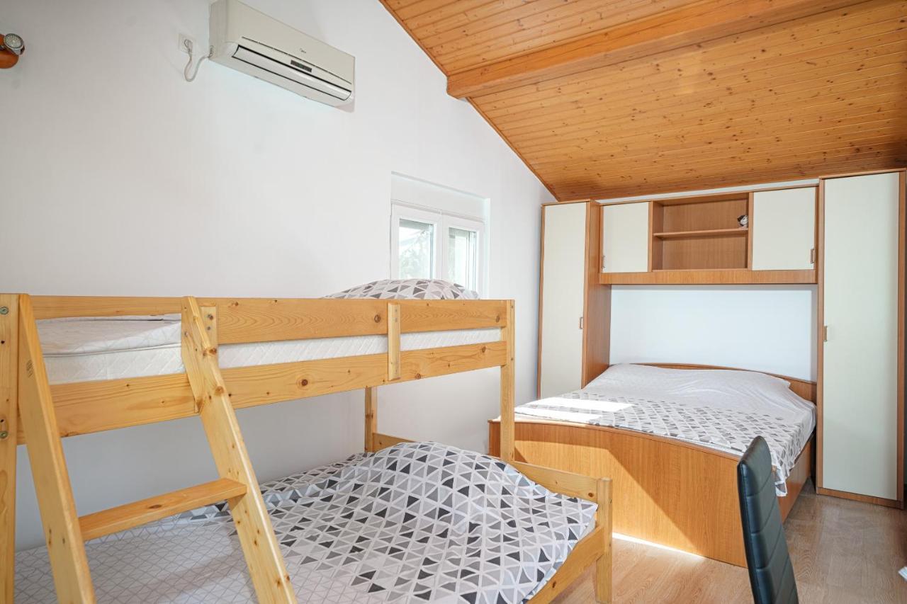 Appartement Katica- Srima Kültér fotó